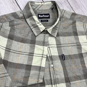 Barbour Button Up Mens Sz L Regular Fit Plaid Check Short Sleeve Shirt